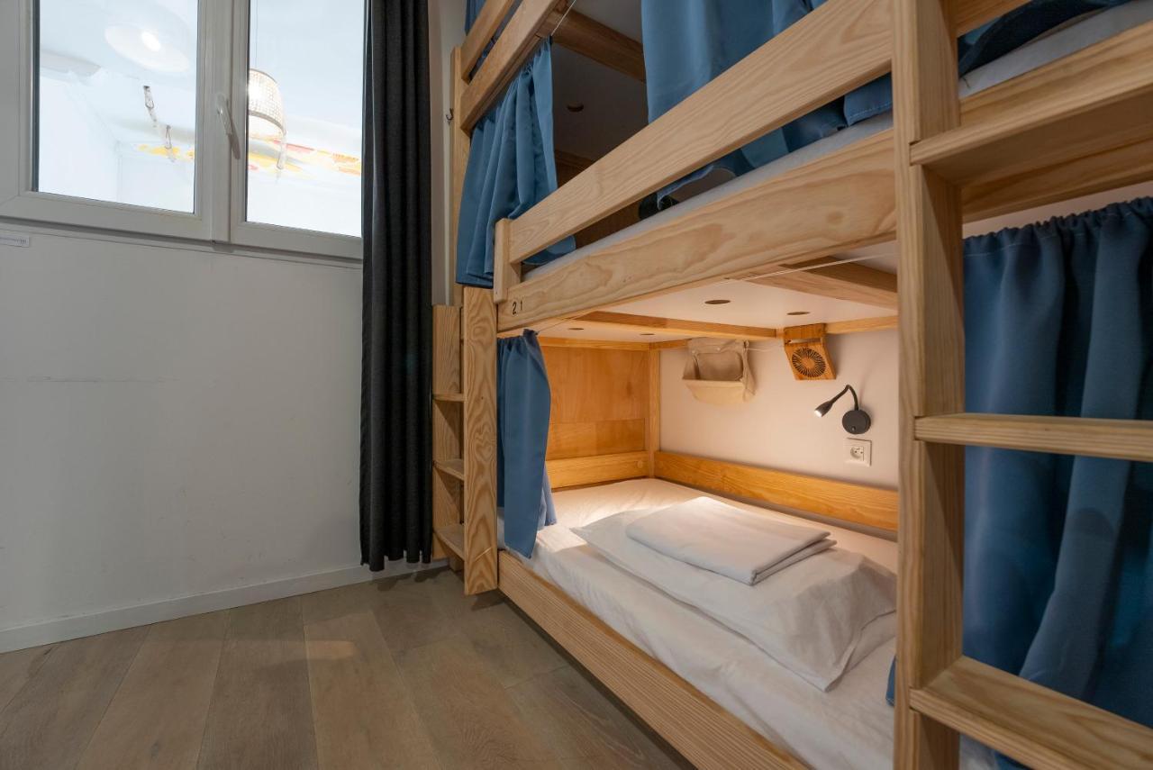 Garden - Utopy Hostel Biarritz Zewnętrze zdjęcie